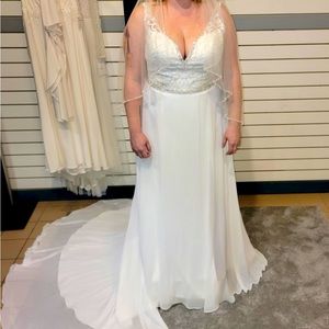 Size 18 Wedding dress